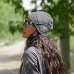 اسکارف ورزشی سی سو با نوار استپ گیر برای فعالیت ورزشی- تن مدل