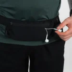 کیف موبایل دویدن سبک و قابل تنظیم برای تمرین روزانه و رانینگ- جای هدفون مشکی